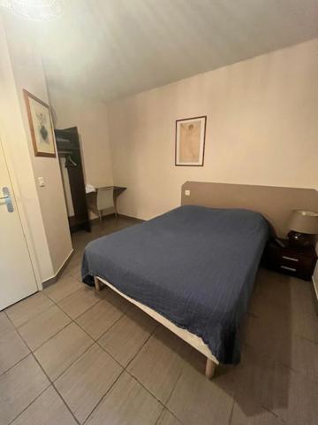 Hotel Le Juliano Carbon-Blanc Bagian luar foto